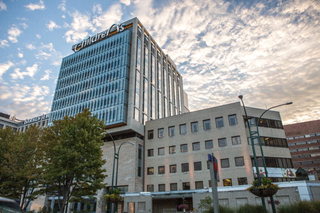 ST. LOUIS CHILDREN'S HOSPITAL