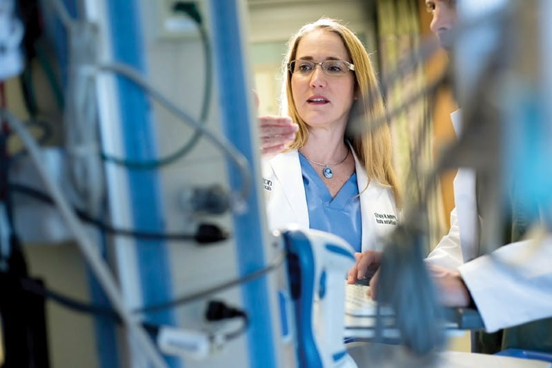 Trauma surgeon Tiffany Osborn, MD, MPH, in the ICU at Barnes-Jewish Hospital.