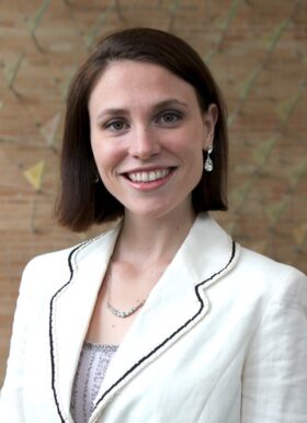 Portrait of Emily Arida, MSW