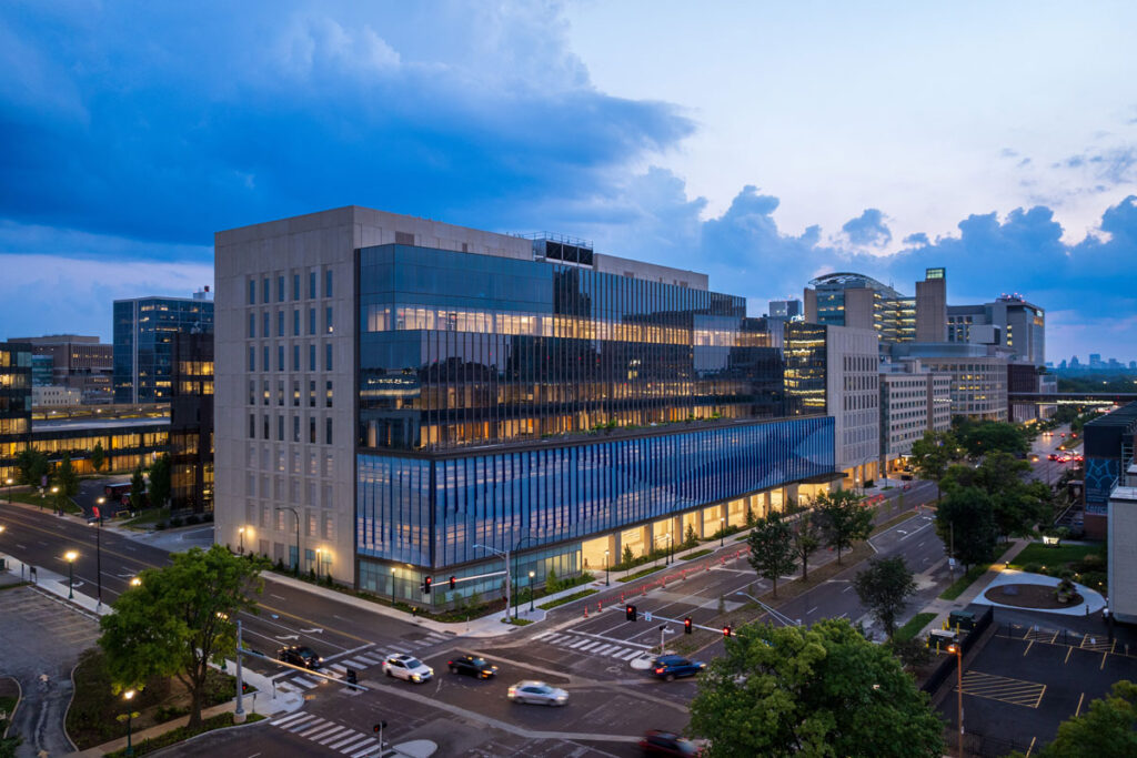 New home for world-class cancer care opens on Medical Campus